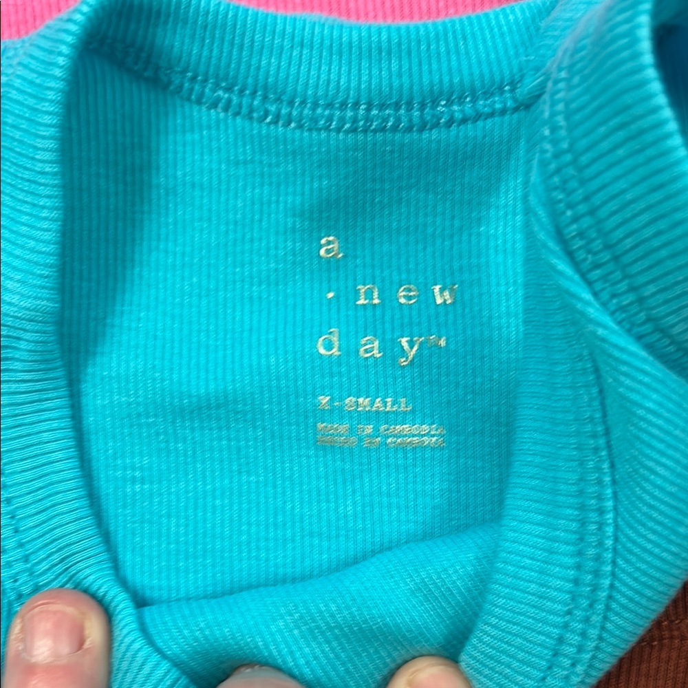 Bundle 5 tank tops small and x-small Sleeveless Casual SO and A New Day - Picture 12 of 13